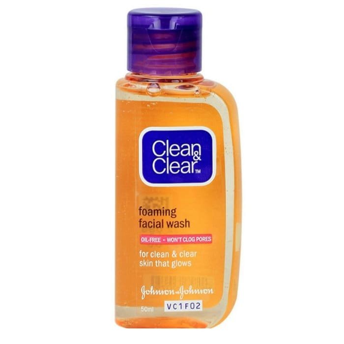 Clean & Clear Essentials Foaming Facial Wash