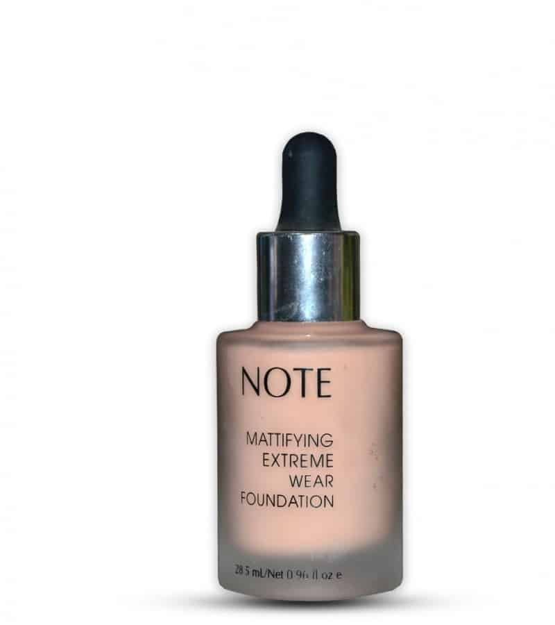 Note Matifying Extreme Foundation SPF-15 FM1804