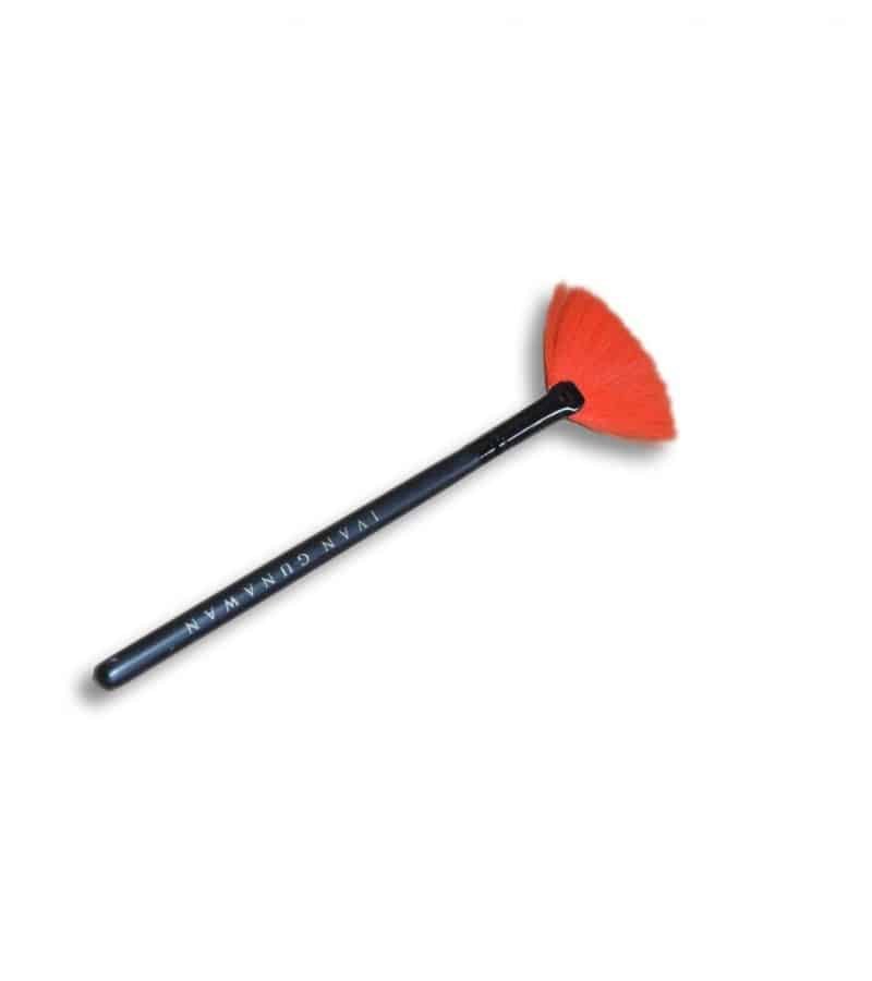 regular-use-brush-for-makeup-fm1730-674639